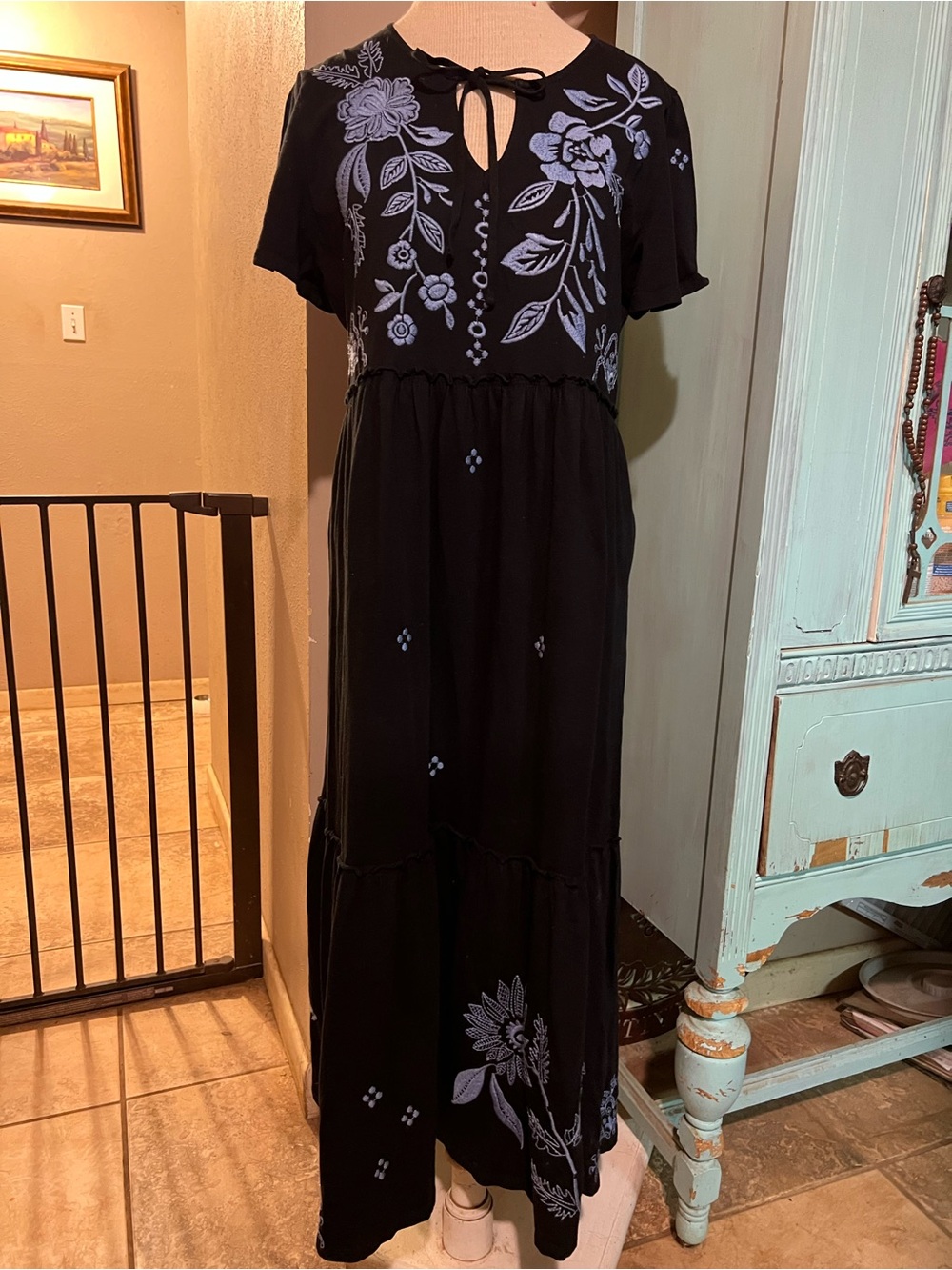 Johnny Was Lyra Black With Blue Embroidery Boho Dress 00% Cotton Midi Sz Medium
